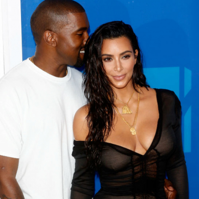 Kim Kardashian sal fianco di Kanye West nella corsa alla Casa Bianca