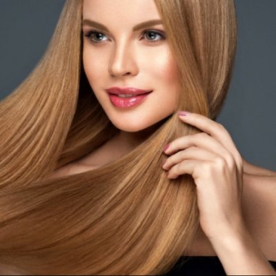 Capelli da amare con Royal Bee: l’innovativo trattamento al veleno d’ape di cui non vorrai più fare a meno