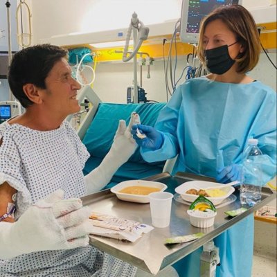 La pasqua in ospedale di Gianni Morandi