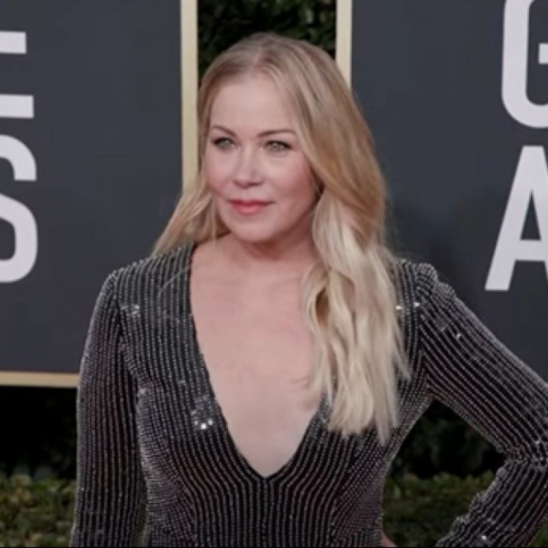Christina Applegate colpita da una brutta malattia