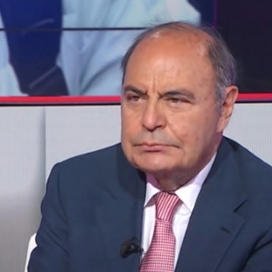 L'orario di "Porta a Porta" non piace a Bruno Vespa