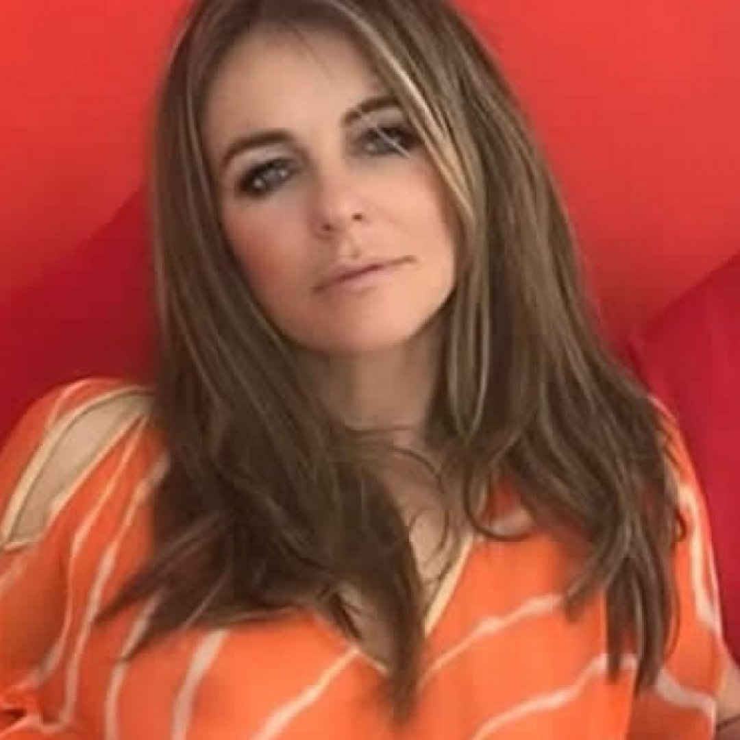 Elizabeth Hurley: " La pandemia mi ha cambiata"