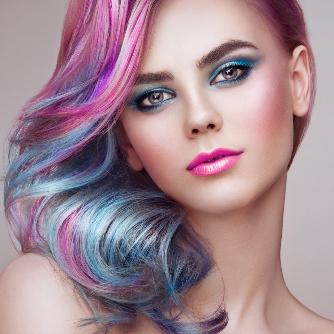 Haircromia trova l'armonia tra volto e il colore dei capelli