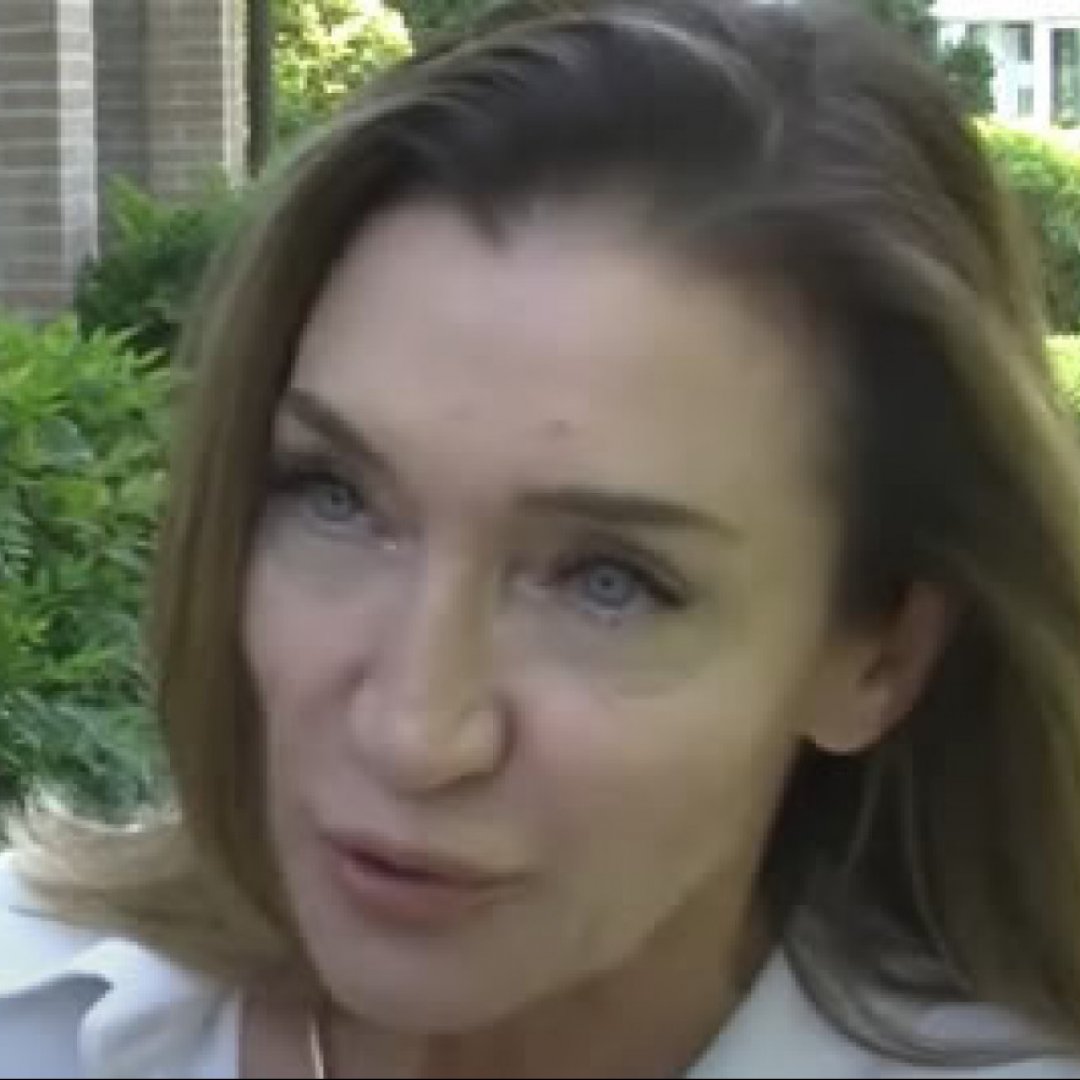 Elisabetta Franchi: ‘Lavoravo nei mercati...’