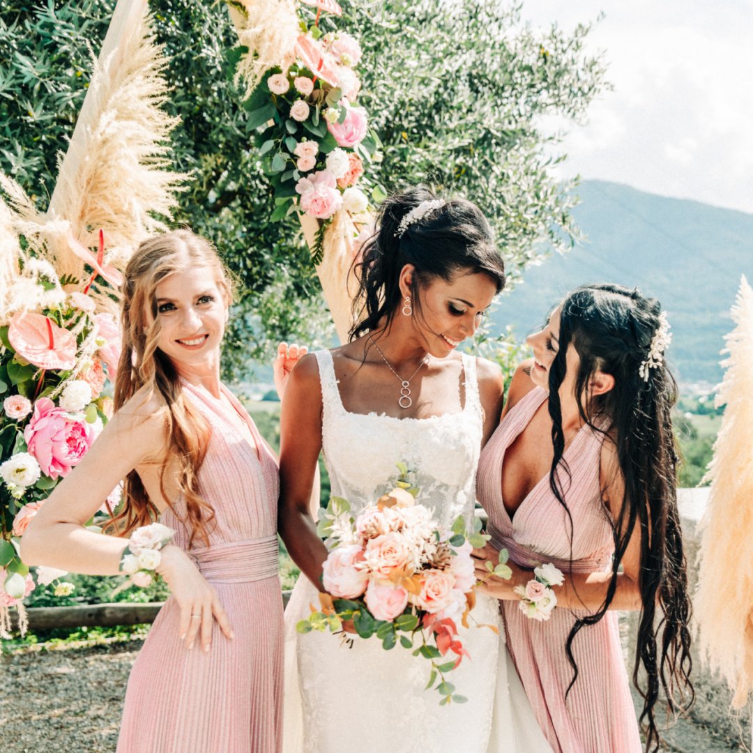 Un matrimonio boho chic in mezzo ai vigneti: eleganza e leggerezza