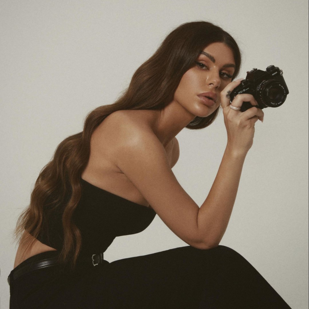 Nima Benati presenta "FEMINAE"