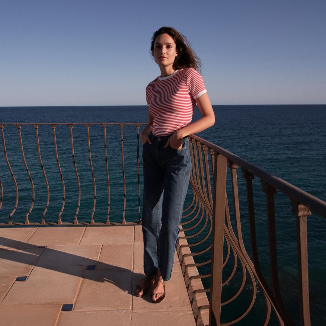Petit Bateau rinnova le righe iconiche per una primavera-estate dal fascino senza tempo
