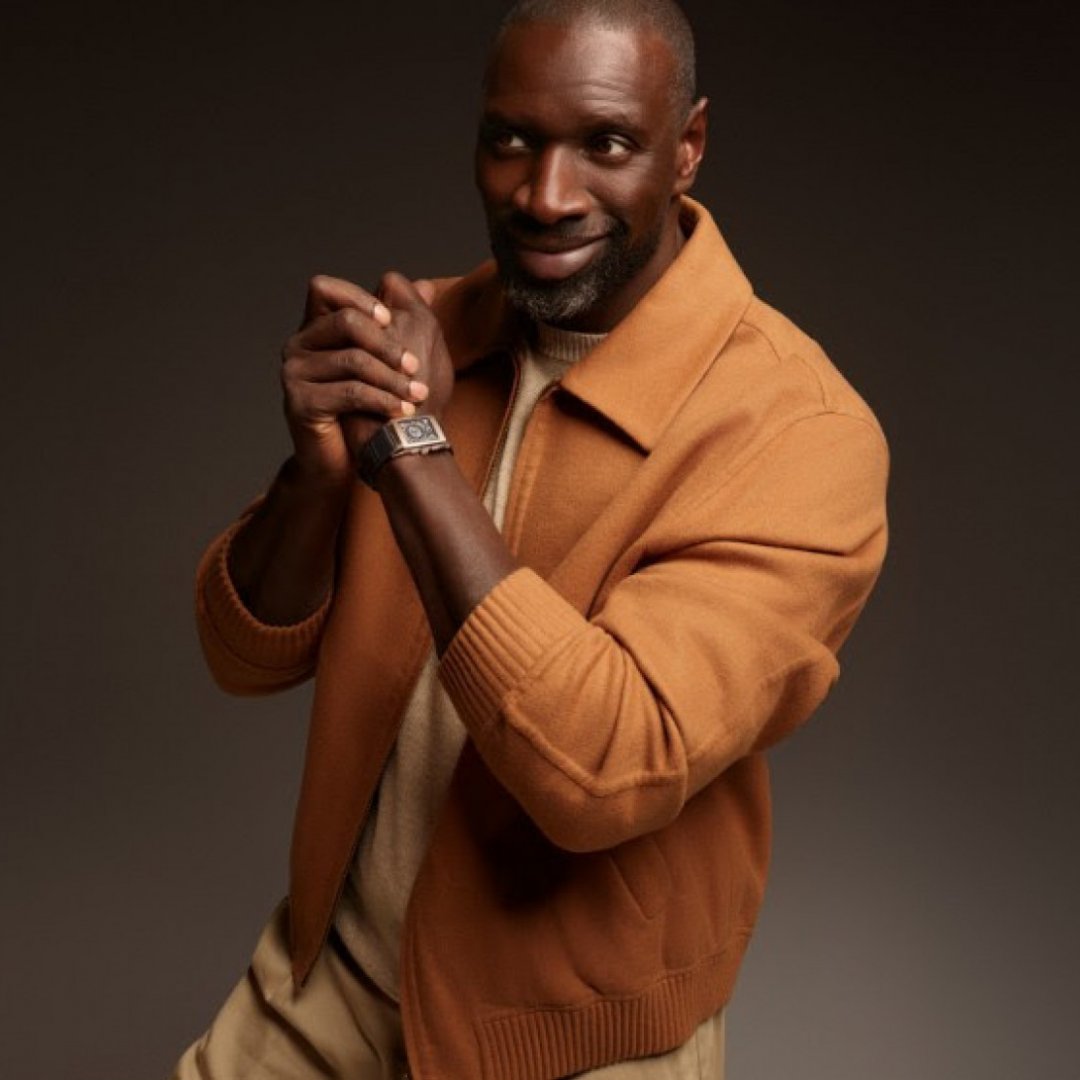 Omar Sy è il nuovo volto di Jaeger-LeCoultre: eleganza e maestria senza tempo