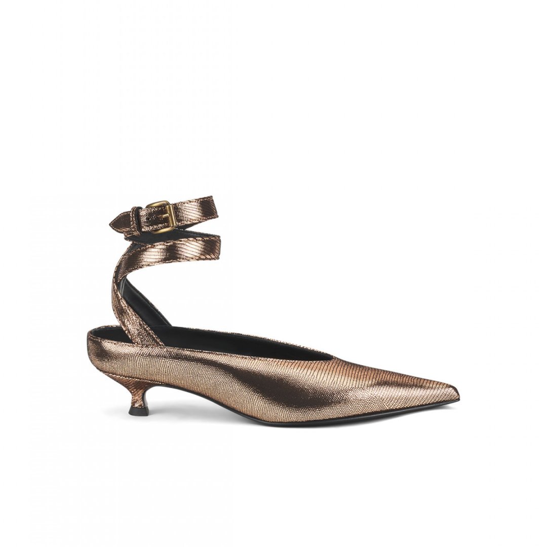 AGL AI 2026/27: le scarpe trasformabili che cambiano il look in un gesto