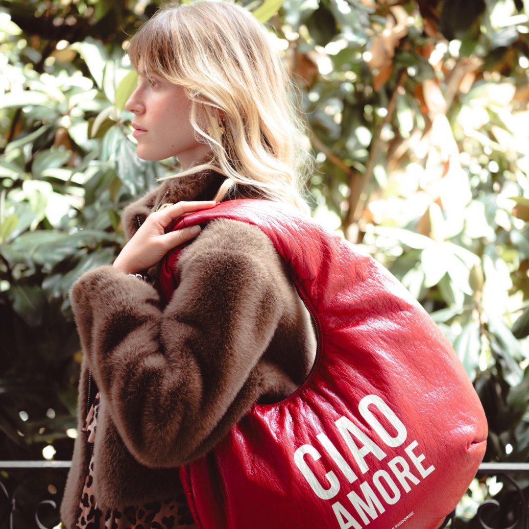 Le Pandorine FW 2026/27: cuori, frange e ironia per una femminilità audace