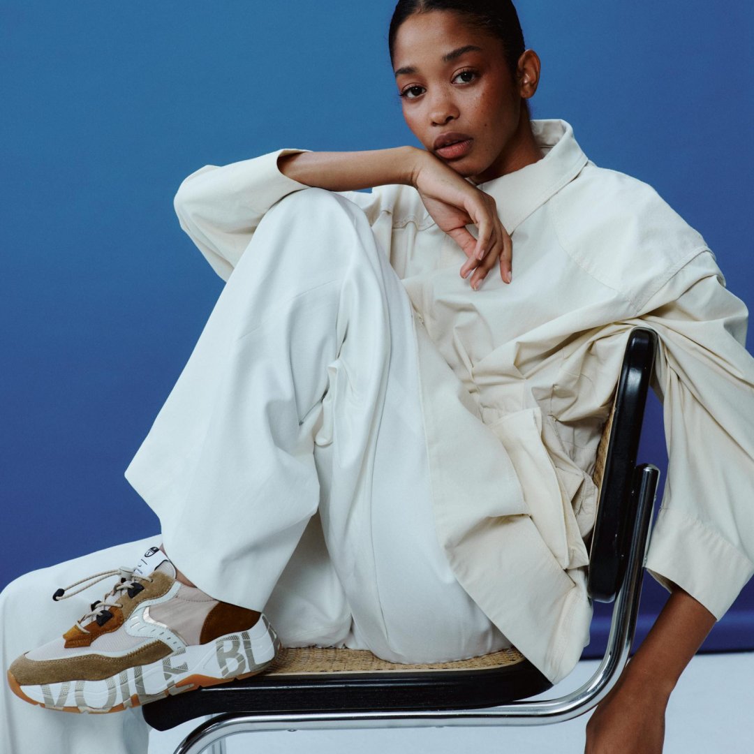 Voile Blanche FW26/27: INES, il comfort veste l’inverno