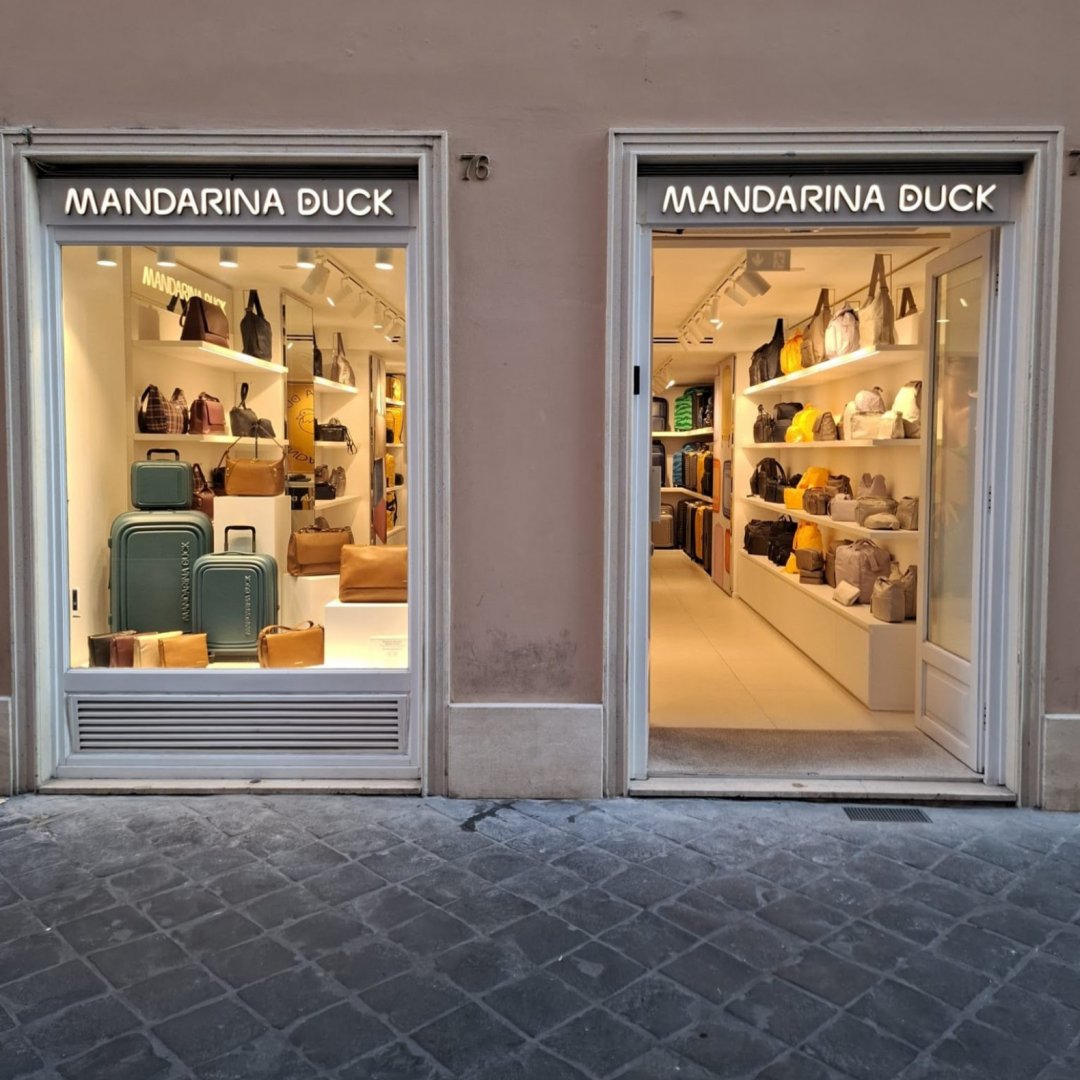Mandarina Duck si trasferisce nel cuore dello shopping romano