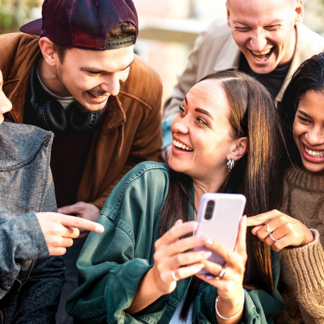 Instagram punta tutto sui Reel: l’app potrebbe aprirsi direttamente sui video
