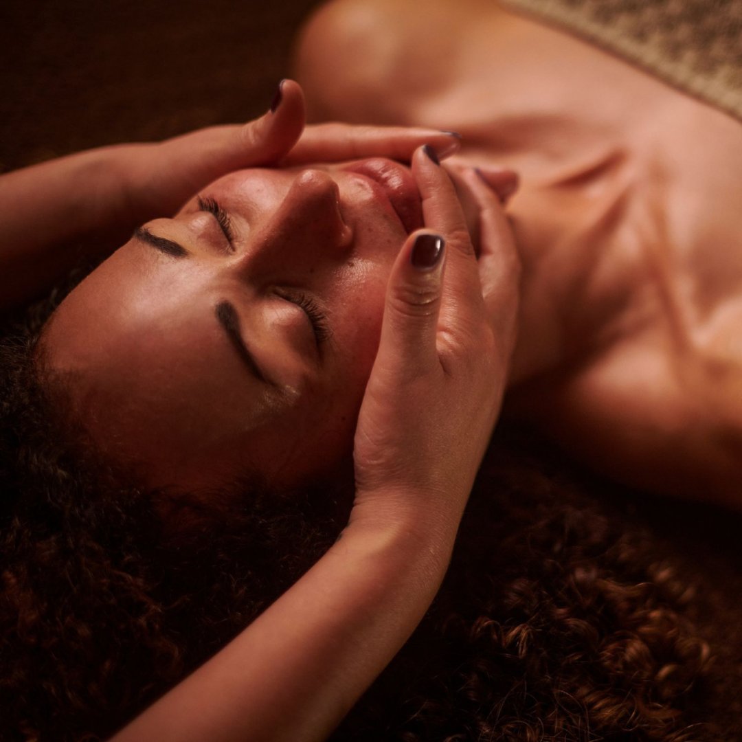 Splash&Spa Tamaro, il rituale d’autunno tra viso, piedi e olio Divino